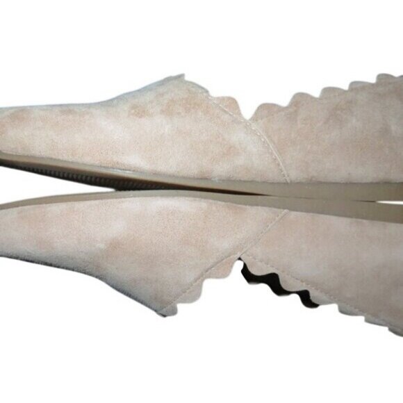 CHELSEA & VIOLET Clara Tan Beige Cream Suede Leather Scalloped Flats size 6.5 - Picture 7 of 9